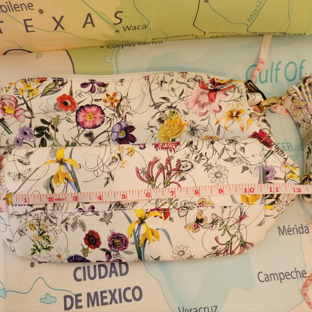 NWOT Imoshion Floral White Cross Body Bag Purse - Picture 6 of 10